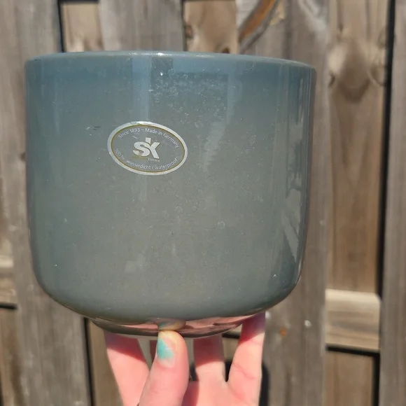 Handmade Glazed Ceramic Pottery 6" Planter - Picture 3 of 8